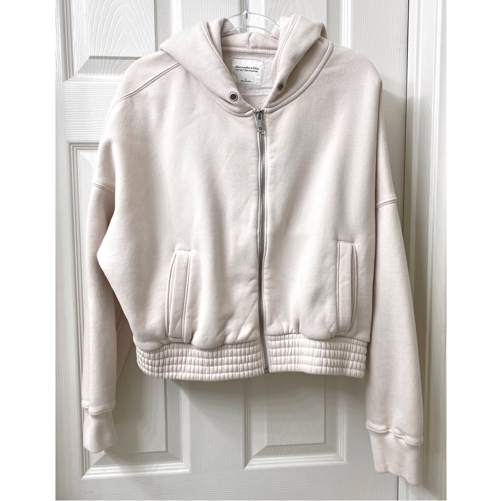 Abercrombie & Fitch Soft A&F Max Essentials crop zip-up hoodie large